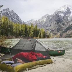 Clearance Accomplice 850FP 40F 2 Person Quilt Quilts