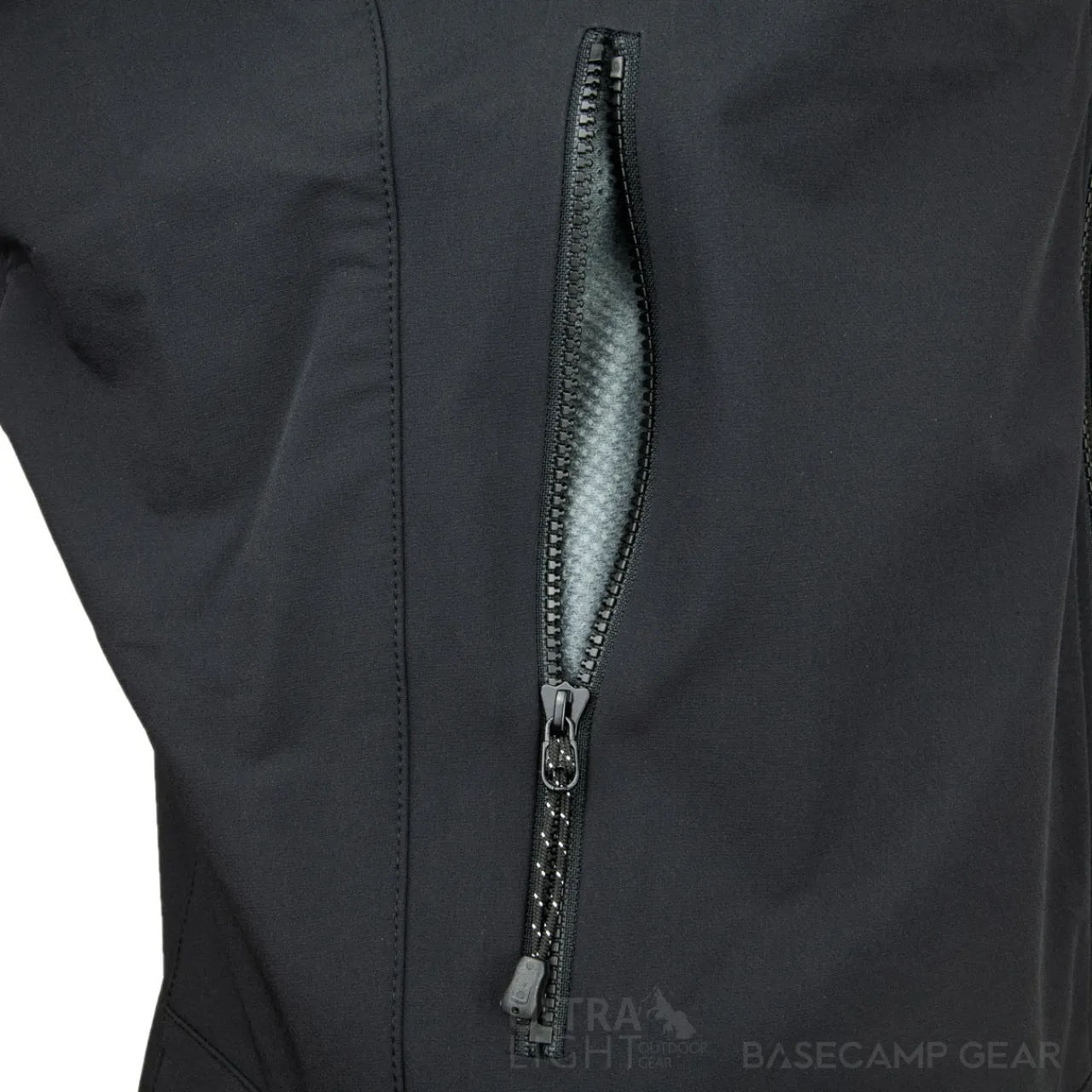 New Frontier Vest - Past Season Softshell Vests