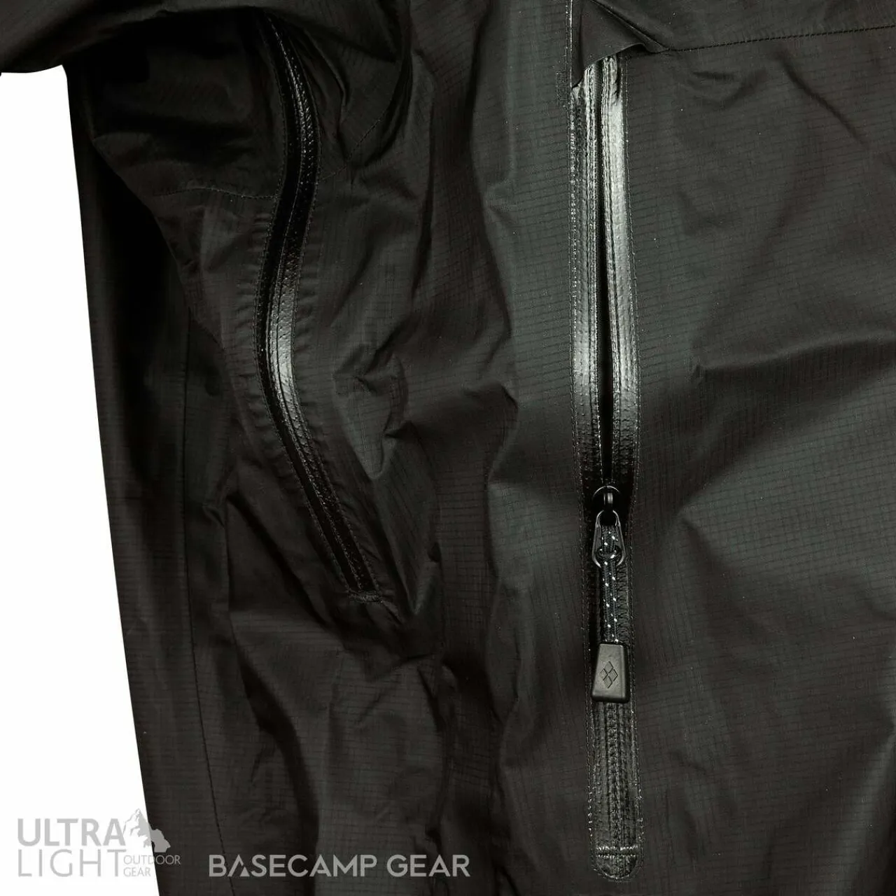 Hot Storm Cruiser Jacket - Past Season Waterproof Jackets