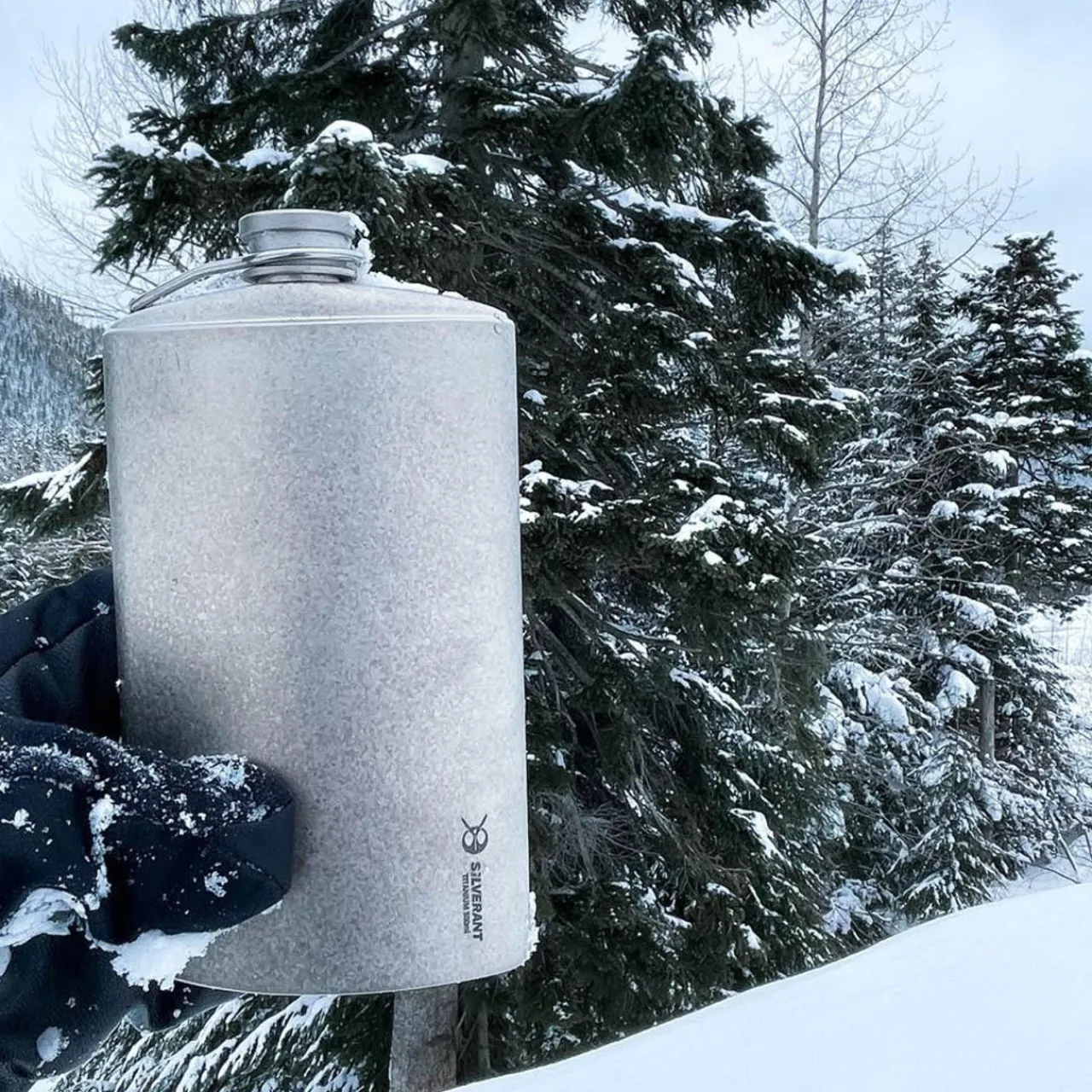 Hot Titanium Hip Flask & Funnel 500ml Water Bottles